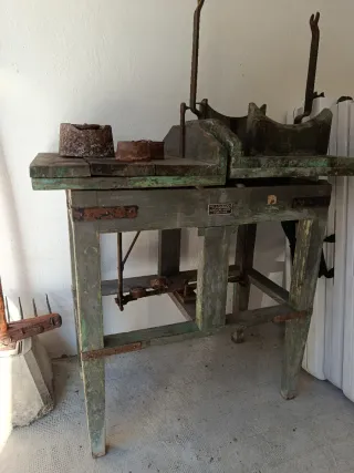 Báscula antigua madera Tortosa