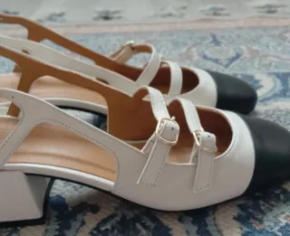 Sandalias Sezane Babies Blanca y Negra