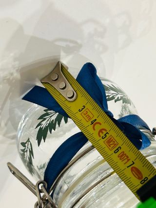 Barattolo Piccolo IKEA con chiusura ermetica