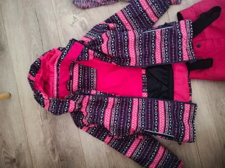 Lote Ropa Esquí Niña. Talla 122-128. Edad 7-8 años