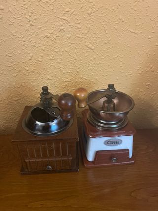 Molinillos de café retro madera y cerámica