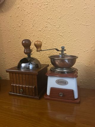 Molinillos de café retro madera y cerámica