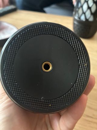 Altavoz con luz LED efecto llama