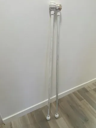 Barras de cortina metal dorado y blanco