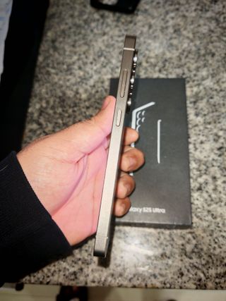 Samsung S25Ultra 512GB Negro 12 ram Titanium black