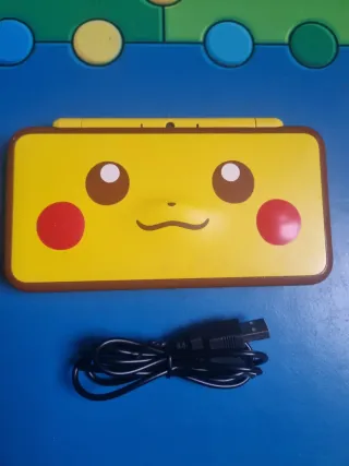 New Nintendo 2DS XL Pikachu