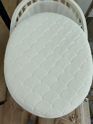 Mini cuna Stokke Sleepi con colchón