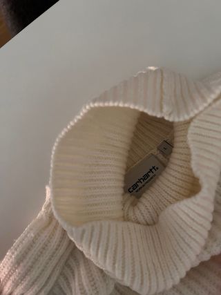 Jersey Carhartt cuello alto beige