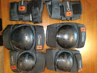 Patines línea Oxelo 32-35 + Kit protección+ Bolsa