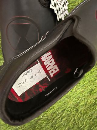 Zapatillas Vans Marvel Black Widow