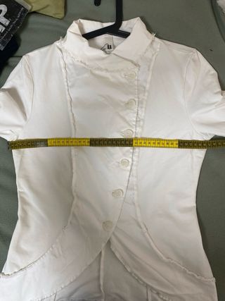 Chaqueta blanca original con botones