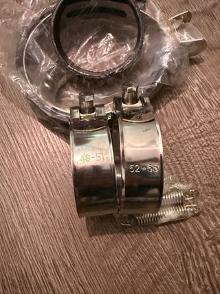 Manetas Puig y Adaptador de escape y abrazadera