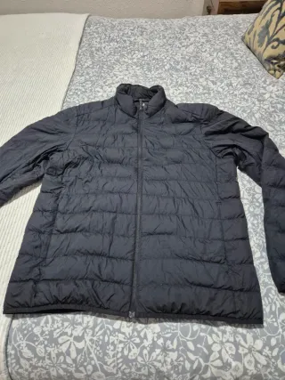 Plumas Uniqlo Azul Marino