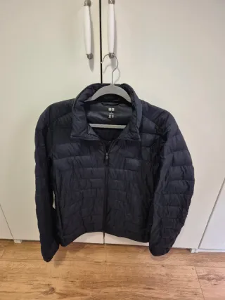 Plumas Uniqlo Azul Marino