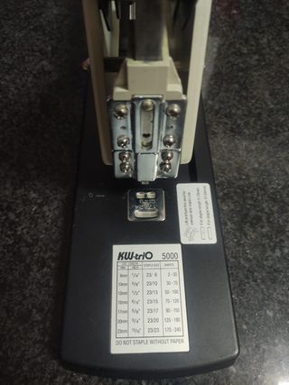 Grapadora KW-trio 5000 Alta Capacidad