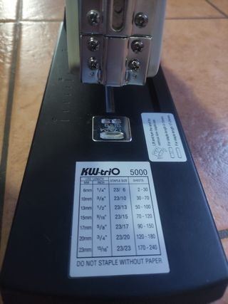 Grapadora KW-trio 5000 Alta Capacidad