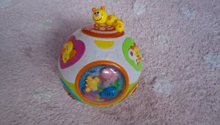 Pelota musical infantil con oruga