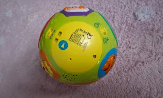 Pelota musical infantil con oruga