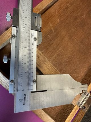 Calibre profesional de acero inoxidable