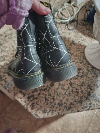 Botas Dr. Martens Telaraña