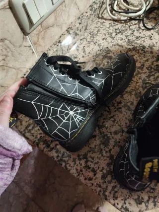 Botas Dr. Martens Telaraña