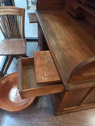 Escritorio de persiana roble antiguo