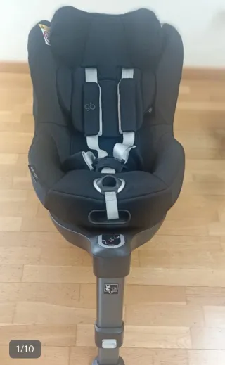 Silla de coche negra. De 0a 4 años