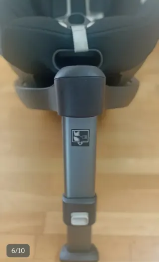 Silla de coche negra. De 0a 4 años