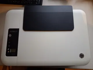 Impresora HP Deskjet 2554 Blanca y Negra