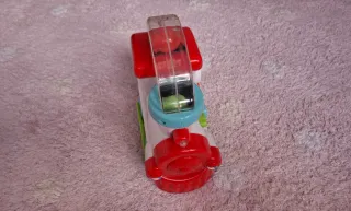 Tren de juguete musical con bolas