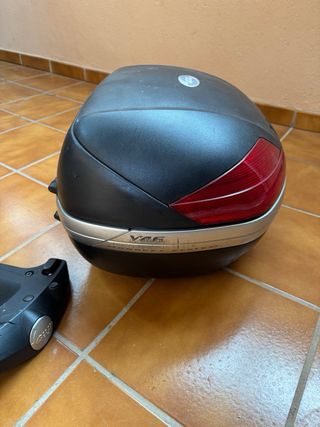 Baúl Moto Givi V46 46L