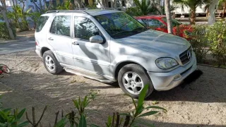 Mercedes-Benz Clase M 2002 4x4