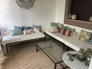 Conjunto mesas y bancos de forja