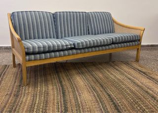 Sofá Vintage en alquiler tela y ratan