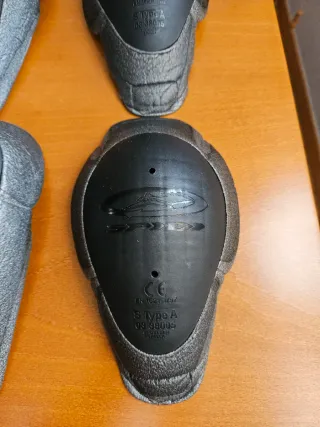 Protecciones moto Spidi (hombros/codos)