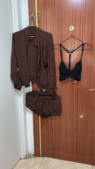 Conjunto verde top y falda