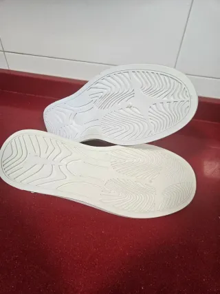 Zapatillas Blancas Transpirables Talla 43