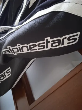 Traje de moto Alpinestars deportivo