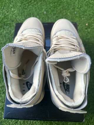 Air Jordan 4 Retro Off-White Beige