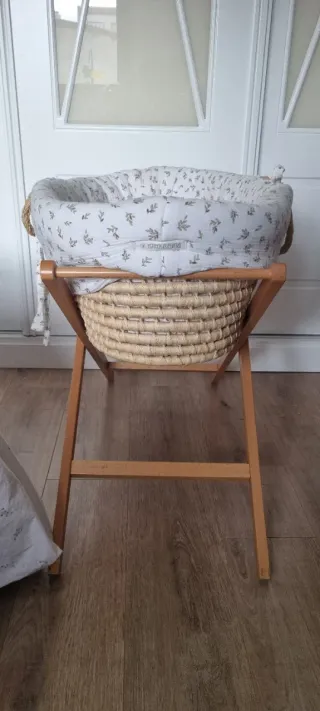 Moisés Mimbre Vestiduras Mimuselina