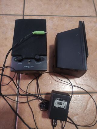 Altavoces Creative SBS250 2.0 Negros