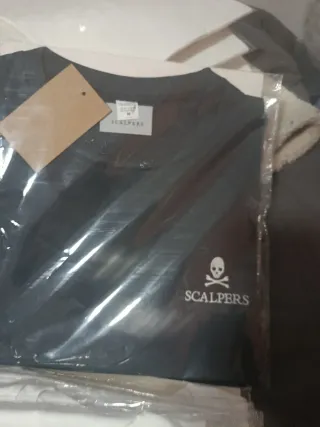 Camiseta Scalpers Negra Talla M