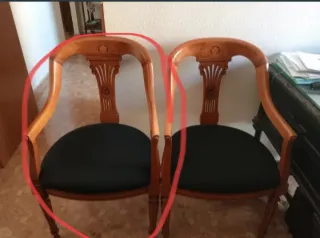 Sillas de madera con detalle de marquetería