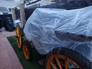 Faetón bis a bis con doble juego de ruedas