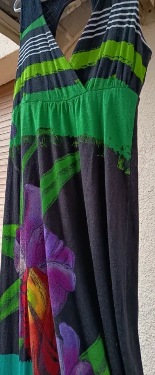 Vestido largo Desigual floral negro y verde