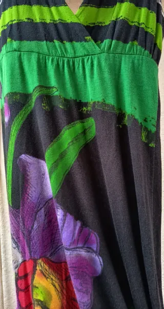 Vestido largo Desigual floral negro y verde