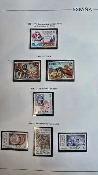 Álbum de sellos España 1975