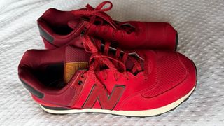 New Balance 574 Rojas Talla 46.5 EU