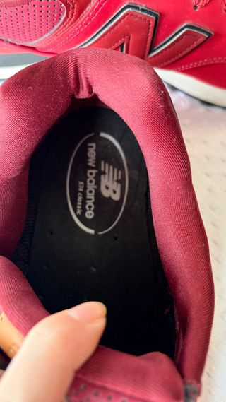 New Balance 574 Rojas Talla 46.5 EU