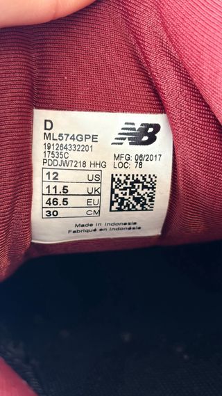 New Balance 574 Rojas Talla 46.5 EU